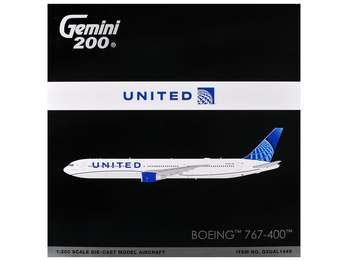 Boeing 767-400 Commercial Aircraft 'United Airlines' (N76064) White with Blue Tail Graphics 'Gemini 200' Series 1/200 Diecast Model Airplane by GeminiJets