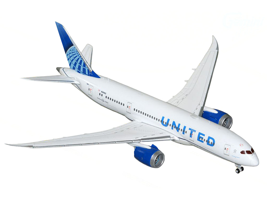 Boeing 787-8 Commercial Aircraft 'United Airlines' (N26902) White with Blue Tail 1/400 Diecast Model Airplane by GeminiJets