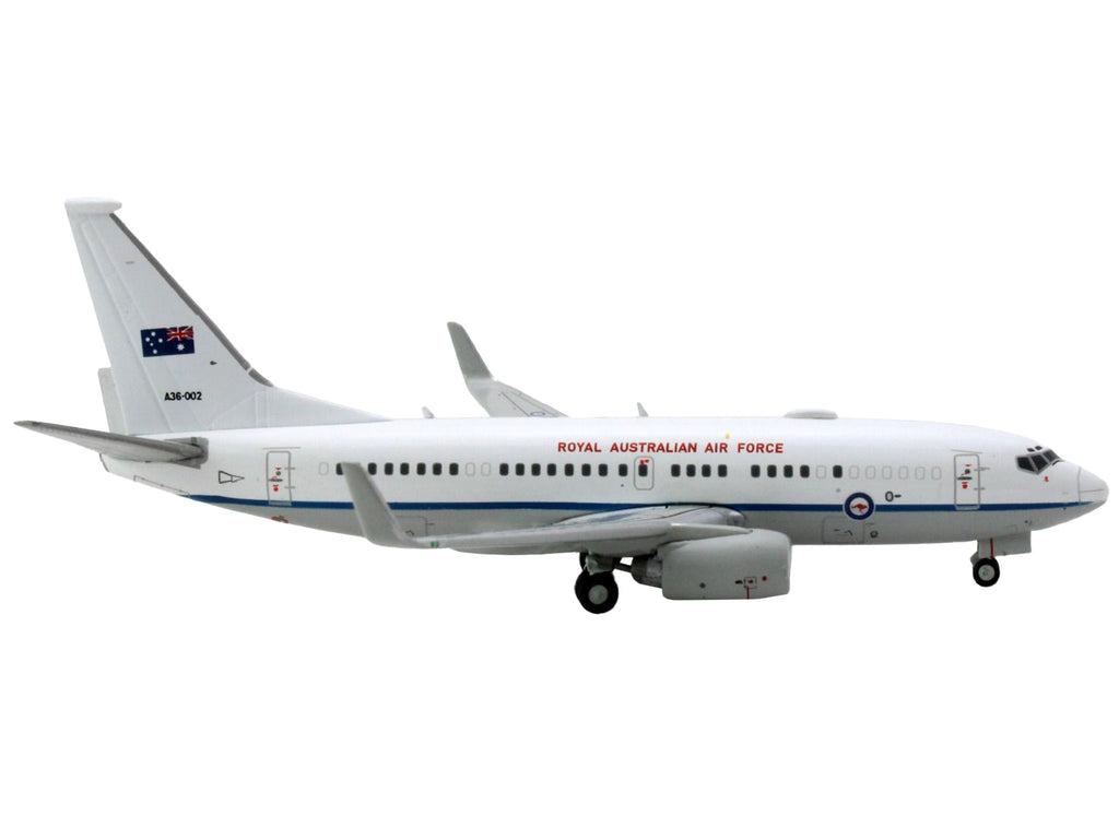 Boeing 737-700 Aircraft 'Royal Australian Air Force' (A36-002) White with Blue Stripes 'Gemini Macs' Series 1/400 Diecast Model Airplane by GeminiJets