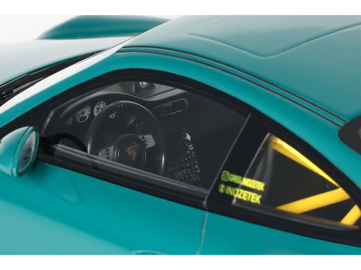 2021 RWB Bodykit 'Syunkashuto' Green with Black Stripes 1/18 Model Car by GT Spirit