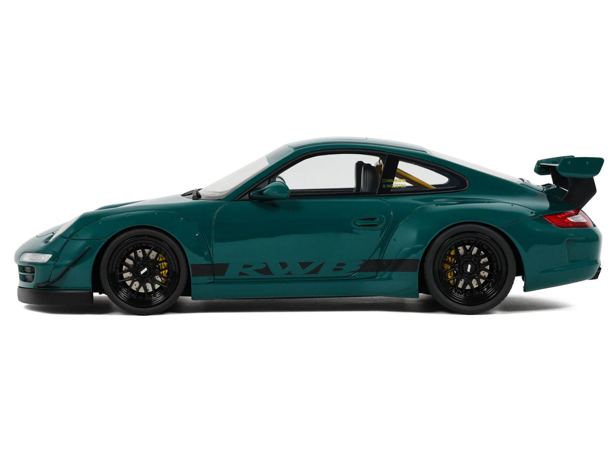 2021 RWB Bodykit 'Syunkashuto' Green with Black Stripes 1/18 Model Car by GT Spirit
