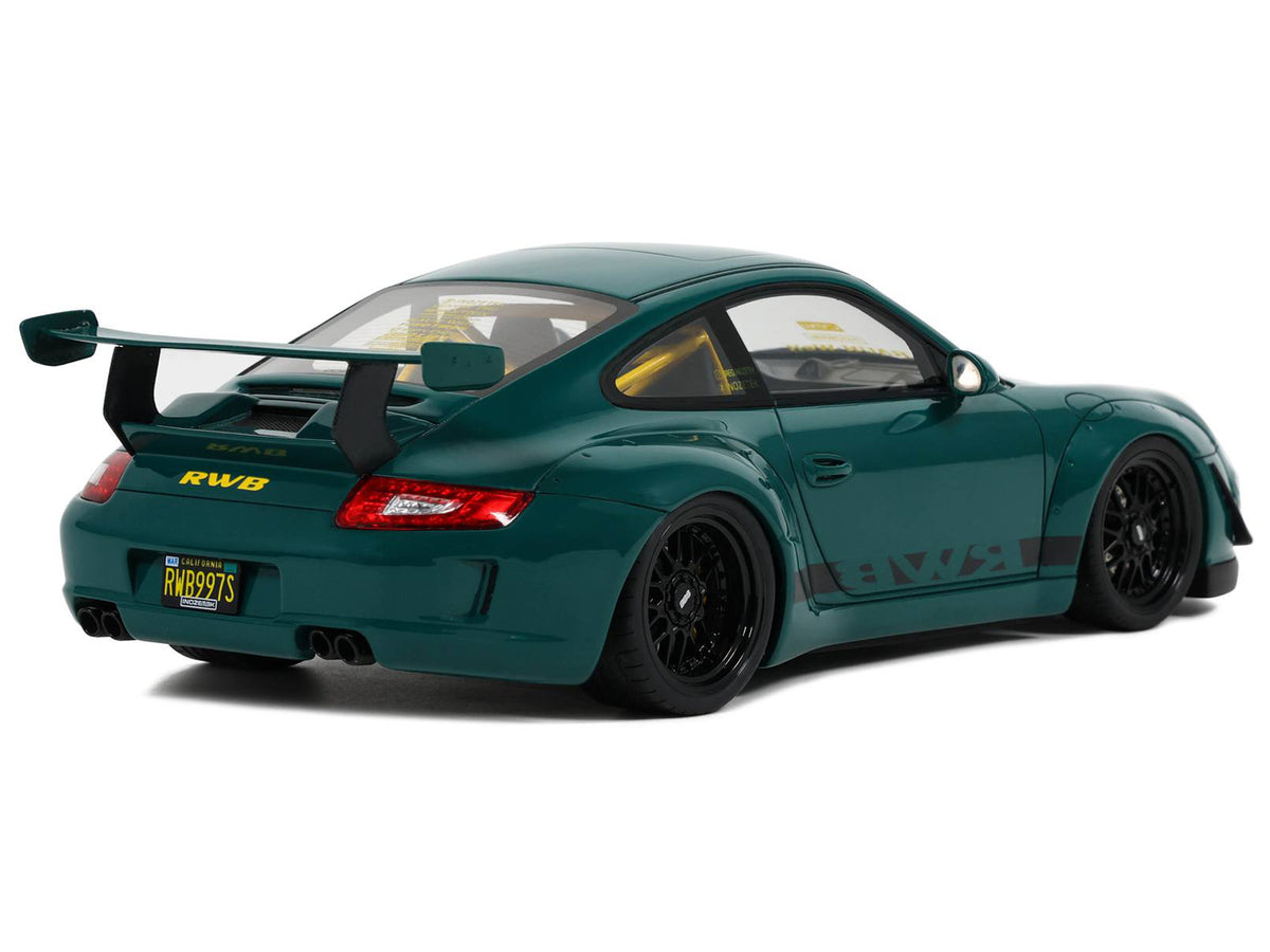 2021 RWB Bodykit 'Syunkashuto' Green with Black Stripes 1/18 Model Car by GT Spirit