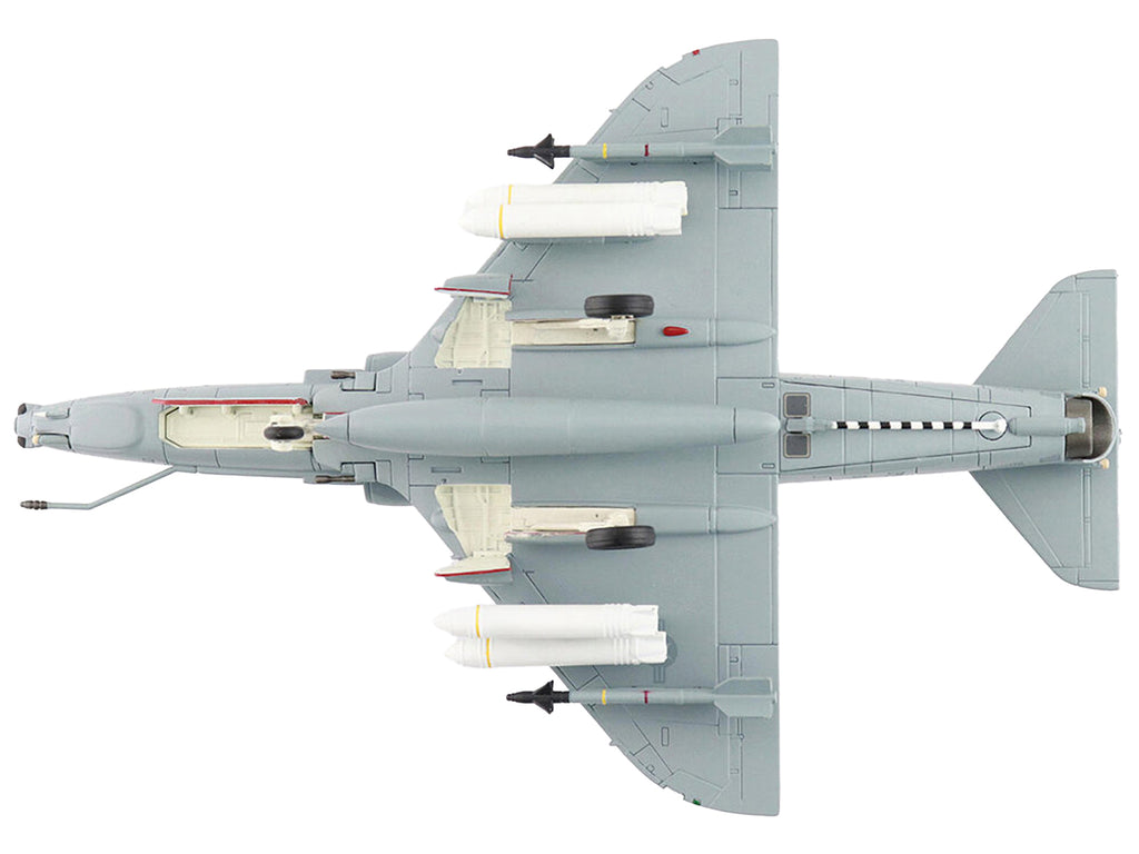 Douglas A-4M Skyhawk Aircraft 'VMA-131 Diamondbacks' (1993) United States Marines 'Air Power Series' 1/72 Diecast Model by Hobby Master