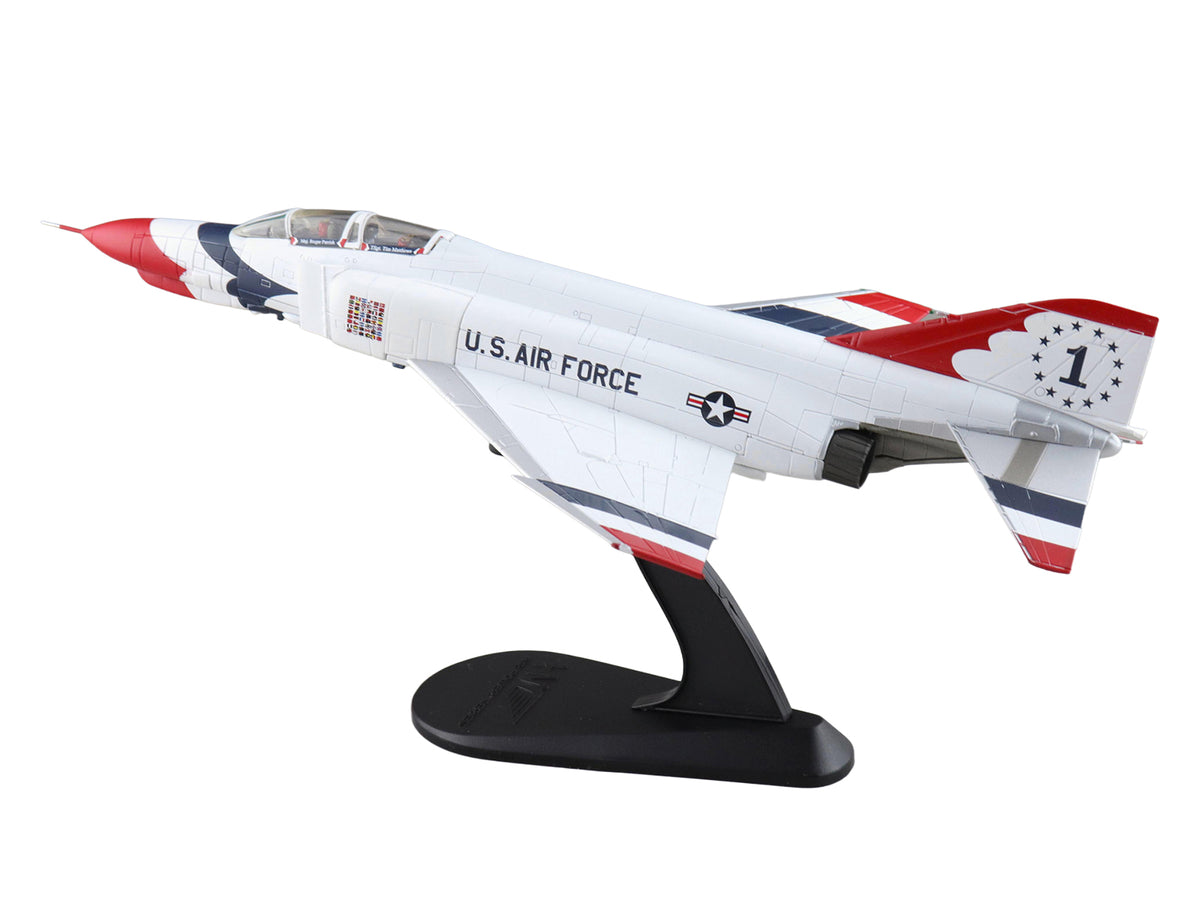 McDonnell Douglas F-4E Phantom II Fighter-Bomber Aircraft 'Thunderbirds No.1 Plane 1973/74 Season' United States Air Force 'Air Power Series' 1/72 Diecast Model by Hobby Master