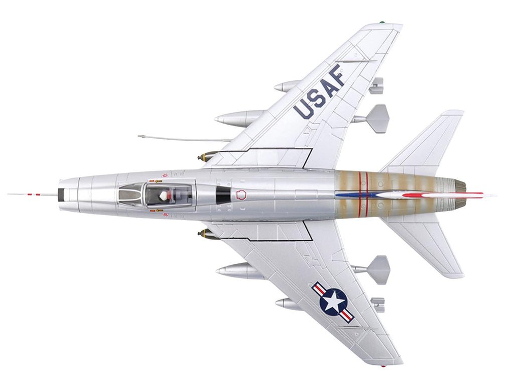 North American F-100 Super Sabre Fighter Aircraft 'FW-871 National Military Museum Soesterberg Netherlands' United States Air Force 'Air Power Series' 1/72 Diecast Model by Hobby Master