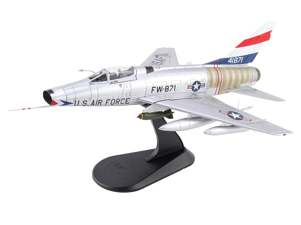 North American F-100 Super Sabre Fighter Aircraft 'FW-871 National Military Museum Soesterberg Netherlands' United States Air Force 'Air Power Series' 1/72 Diecast Model by Hobby Master