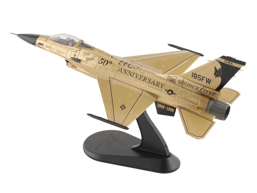 Lockheed F-16A Fighting Falcon Fighter Aircraft '85-1565 Golden Bat Viper 185 ARW Iowa ANG Squadron 50th Anniversary' (2022) United States Air Force 'Air Power Series' 1/72 Diecast Model by Hobby Master
