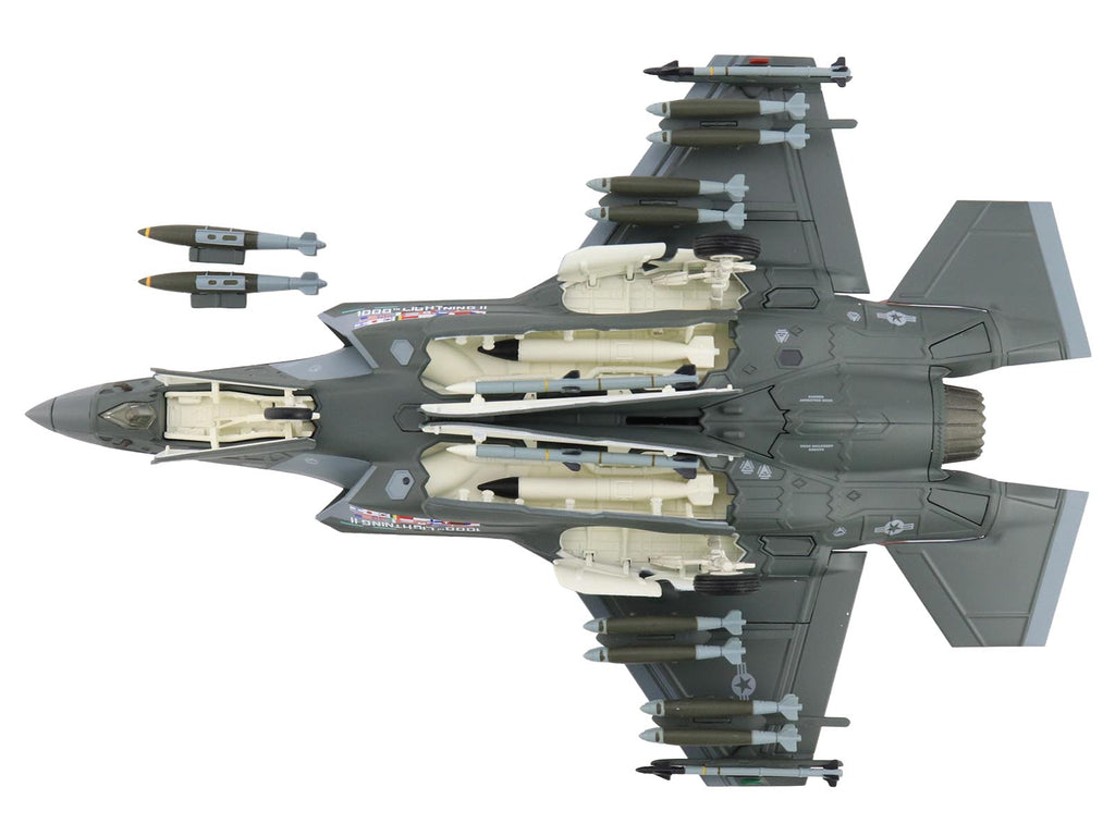 Lockheed Martin F-35A Lightning II Aircraft '22-5696 1000th Lightning II 176th FS Wisconsin ANG' (2004) United States Air Force 'Air Power Series' 1/72 Diecast Model by Hobby Master
