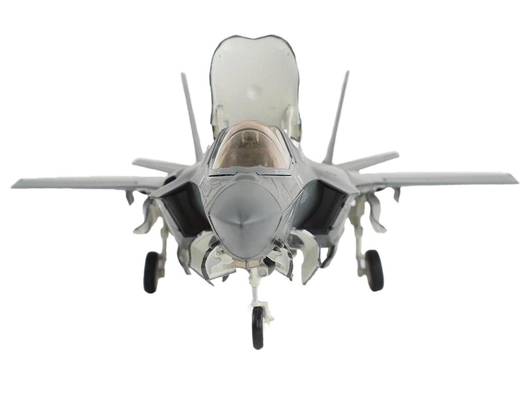Lockheed Martin F-35B Lightning II Aircraft 'Black Death VMFA-542 MCAS Cherry Point' (2023) United States Marine Corps 'Air Power Series' 1/72 Diecast Model by Hobby Master