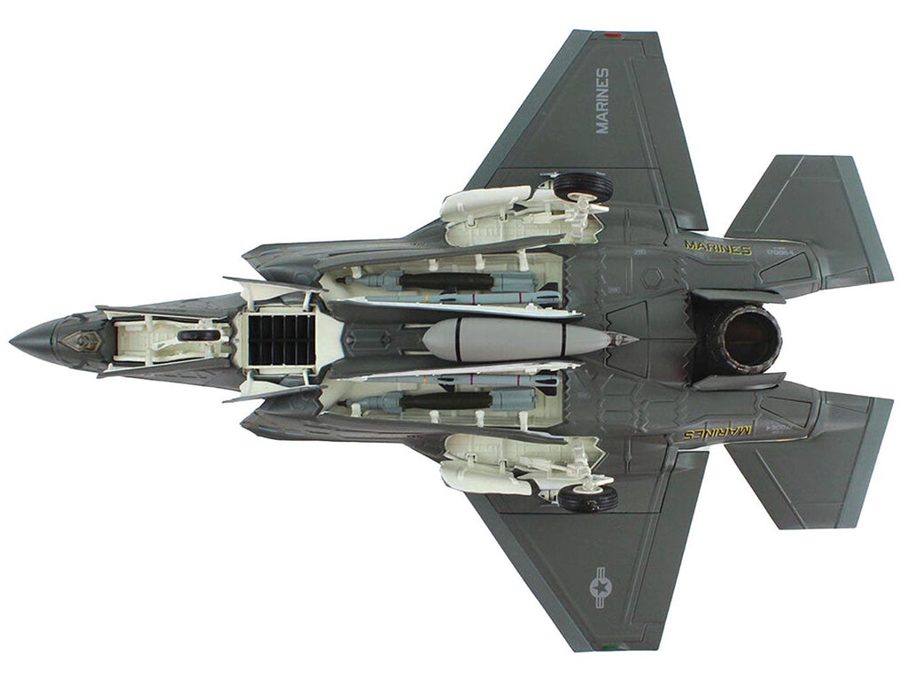 Lockheed Martin F-35B Lightning II Aircraft 'Black Death VMFA-542 MCAS Cherry Point' (2023) United States Marine Corps 'Air Power Series' 1/72 Diecast Model by Hobby Master