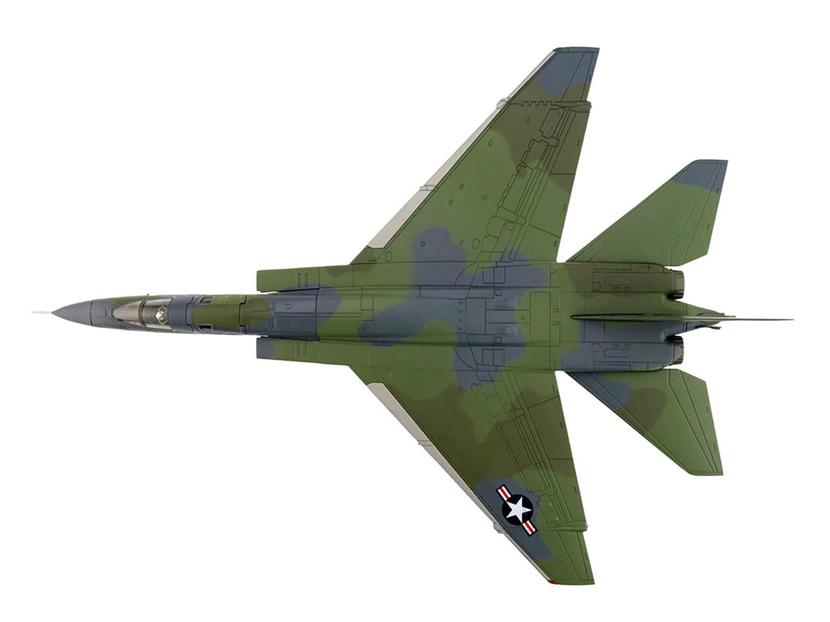 North American RA-5C Vigilante Aircraft '149313 RVAH-6 Fleurs Experimental Scheme USS Constellation' (1966) United States Navy 'Air Power Series' 1/72 Diecast Model by Hobby Master