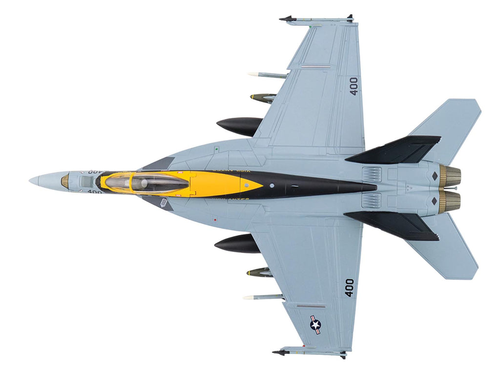 Boeing F/A-18E Super Hornet Fighter Aircraft '166828 VFA-151 Vigilantes USS Lincoln' (2021) United States Navy 'Air Power Series' 1/72 Diecast Model by Hobby Master
