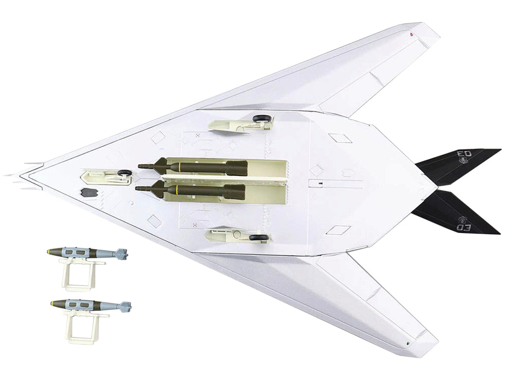 Lockheed F-117A Nighthawk Stealth Aircraft 'Toxic Death' (1991) 'Air Power Series' 1/72 Diecast Model by Hobby Master