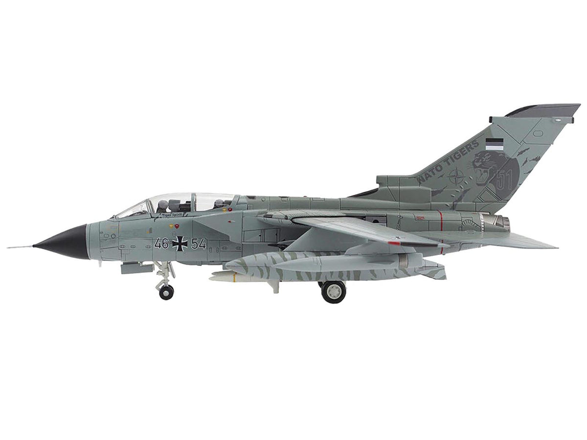 Panavia Tornado ECR Fighter-Bomber Aircraft '46+54 Tactical Air Wing 51 Schleswig-Jagel Air Base Germany' (2017) German Luftwaffe 'Air Power Series' 1/72 Diecast Model by Hobby Master