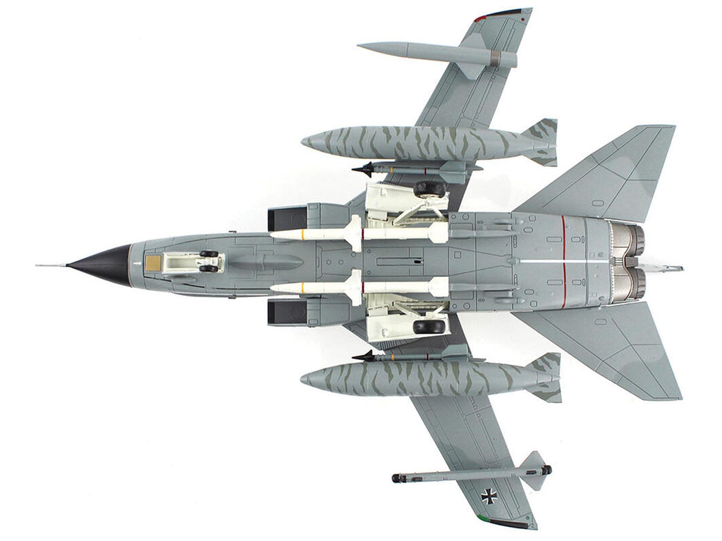 Panavia Tornado ECR Fighter-Bomber Aircraft '46+54 Tactical Air Wing 51 Schleswig-Jagel Air Base Germany' (2017) German Luftwaffe 'Air Power Series' 1/72 Diecast Model by Hobby Master