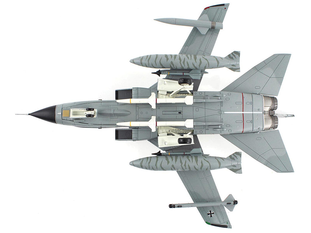 Panavia Tornado ECR Fighter-Bomber Aircraft '46+54 Tactical Air Wing 51 Schleswig-Jagel Air Base Germany' (2017) German Luftwaffe 'Air Power Series' 1/72 Diecast Model by Hobby Master