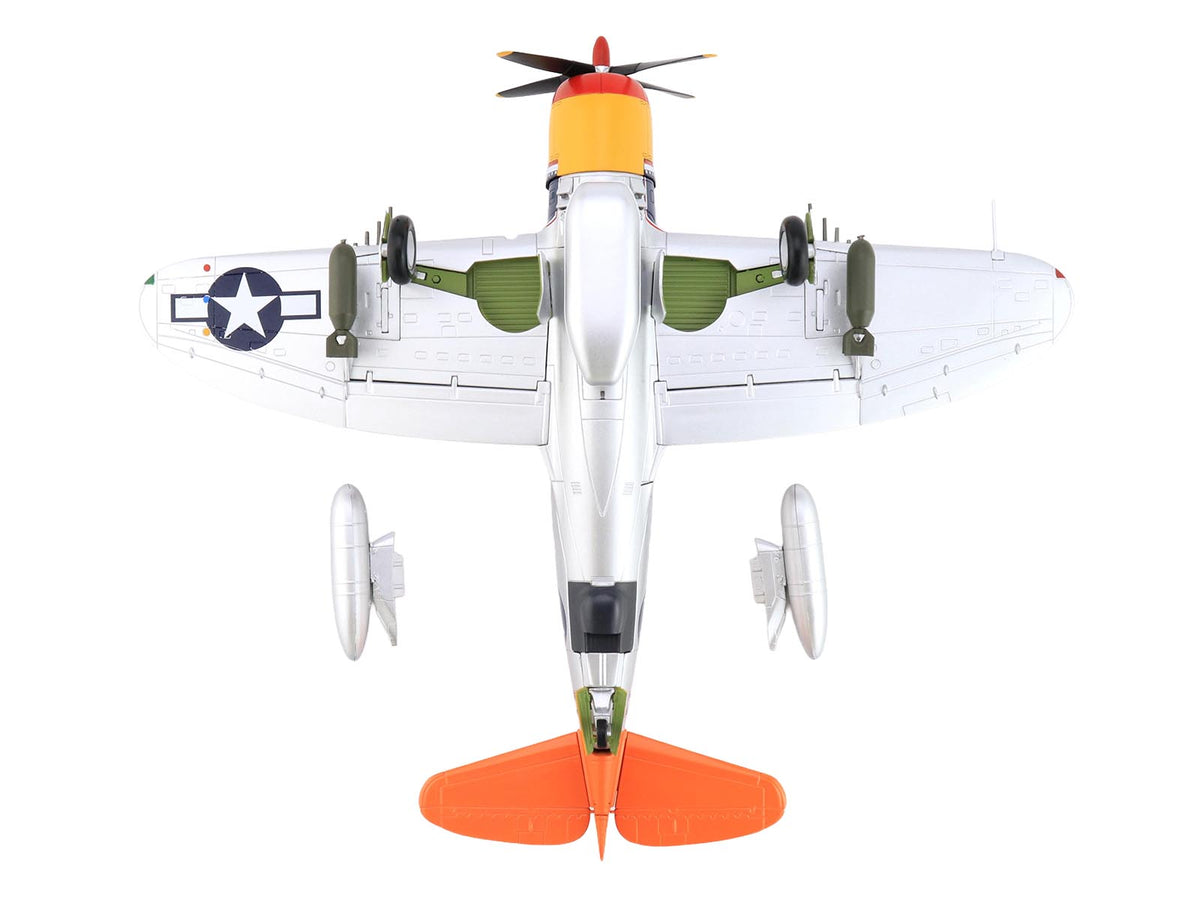 Republic P-47D Thunderbolt Aircraft 'Tarheel Hal Lt. 'Ike' David 66 FS 358 FG' (1945) United States Army Air Forces 'Air Power Series' 1/48 Diecast Model by Hobby Master
