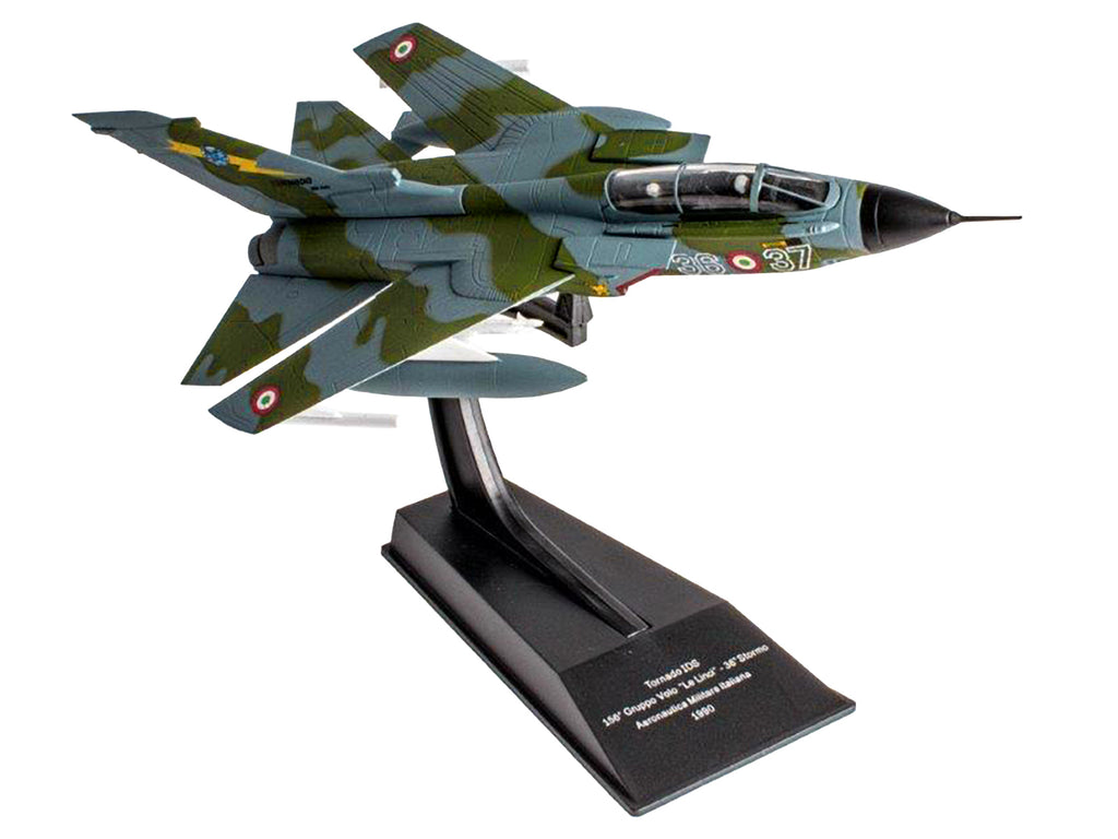 Panavia Tornado IDS Aircraft '156 Gruppo 'Le Linci' 36 Stormo' (1990) Aeronautica Militare Italiana (Italian Air Force) 1/100 Diecast Model by Hachette Collections