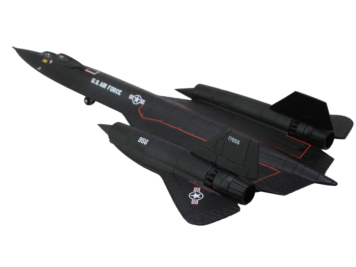 Lockheed SR-71B Blackbird Stealth Aircraft '9th Strategic Reconnaissance Wing Beale Air Base Gumby' United States Air Force 1/200 Diecast Model Airplane by Herpa