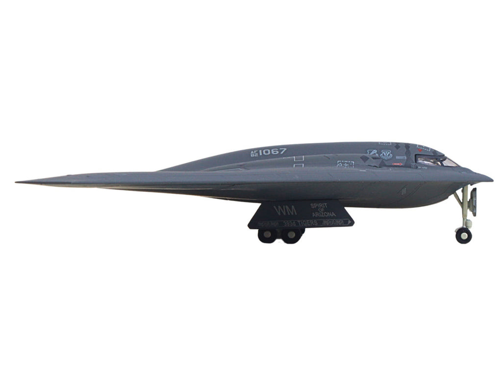 Northrop Grumman B-2A Spirit Stealth Bomber Aircraft 'Spirit of Arizona 393rd Bomb Squadron 'Tigers' 509th Bomb Wing Whiteman Air Force Base' United States Air Force 1/200 Diecast Model by Herpa