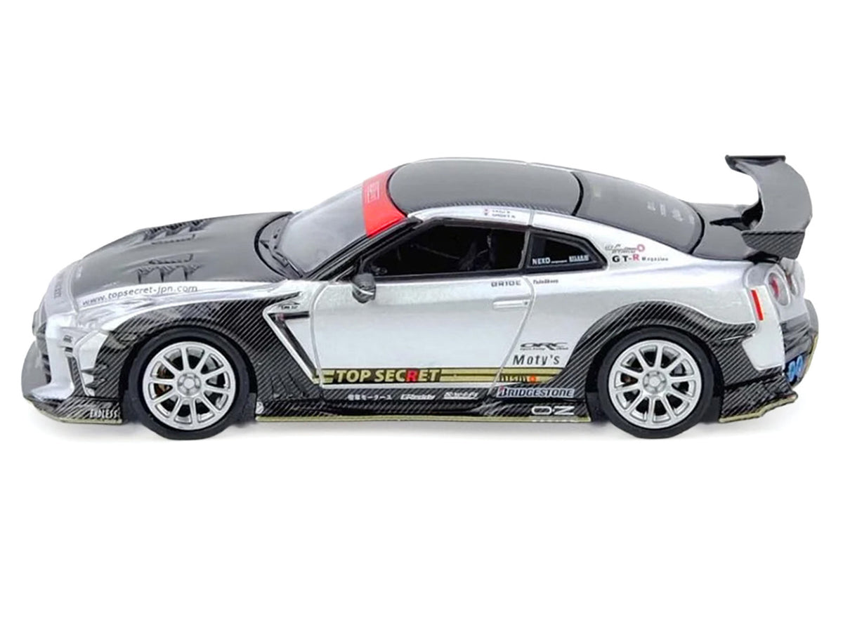 Nissan GT-R (R35) Top Secret RHD (Right Hand Drive) Silver Metallic with Carbon Hood and Top 'Tokyo Auto Salon Hong Kong 2025 Event Edition' 1/64 Diecast Model Car by Inno Models