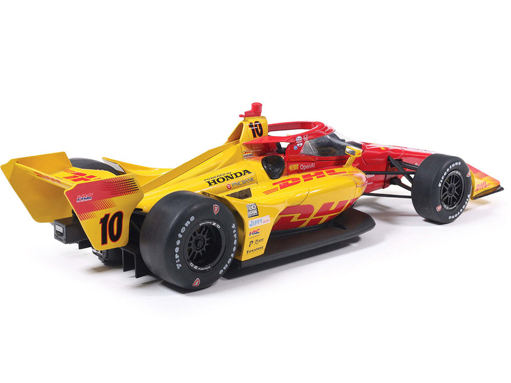 Dallara IndyCar #10 Alex Palou 'DHL' Chip Ganassi Racing (Road Course Configuration) Champion 'NTT IndyCar Series' (2025) 1/18 Diecast Model Car by IXO Models