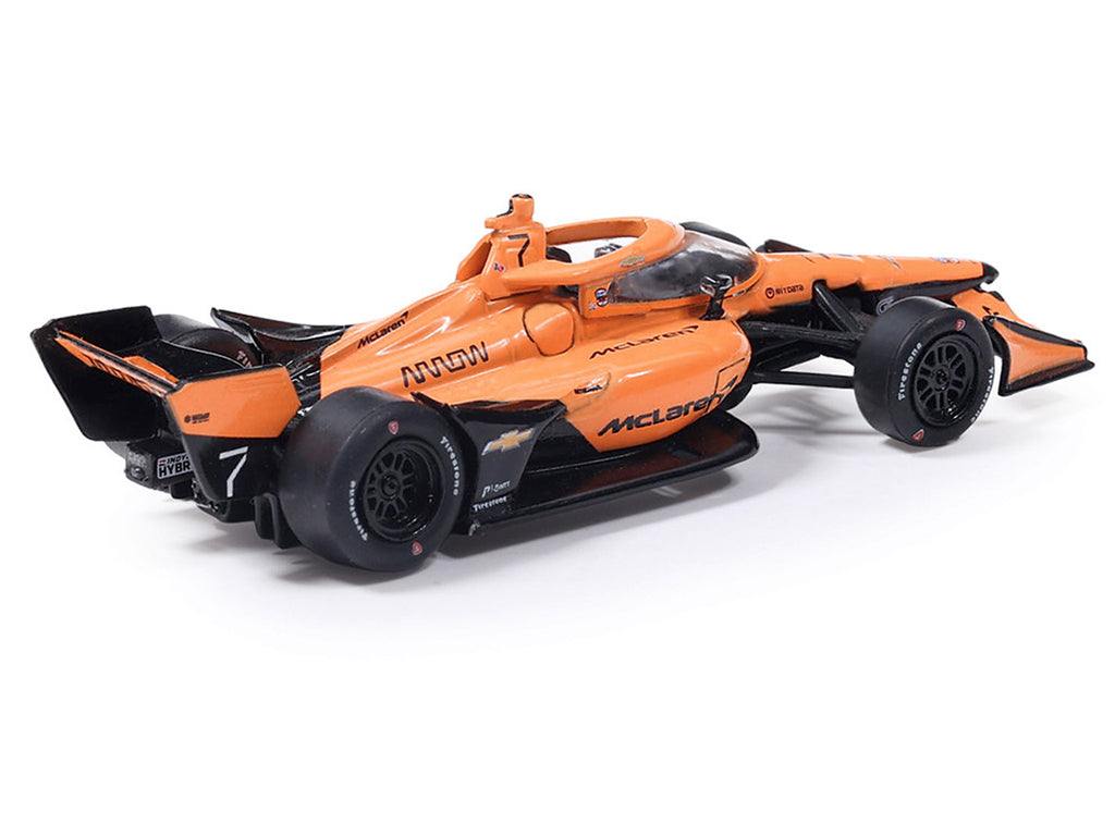 Dallara IndyCar #7 Christian Lundgaard 'McLaren' Arrow McLaren IndyCar Team (Road Course Configuration) 'NTT IndyCar Series' (2026) 1/64 Diecast Model by IXO Models