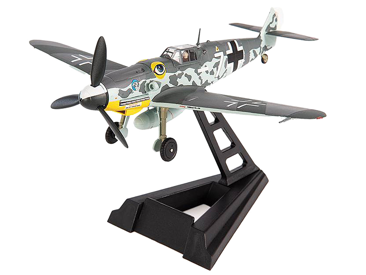 Messerschmitt BF 109G-6 Fighter Aircraft 'JG 51 Bulgaria' (1944) German Luftwaffe 1/72 Die Cast Model by JC Wings