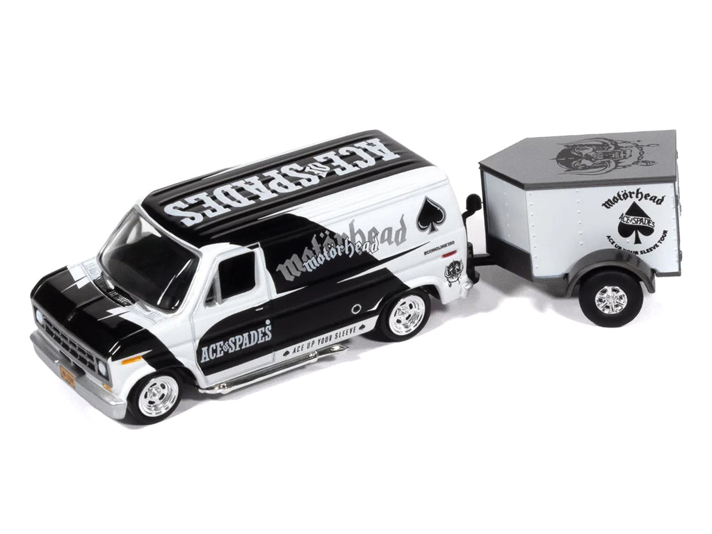 'Tow & Go' 2026 Release 2 Set of 3 pieces 1/64 Diecast Model Cars by Johnny Lightning
