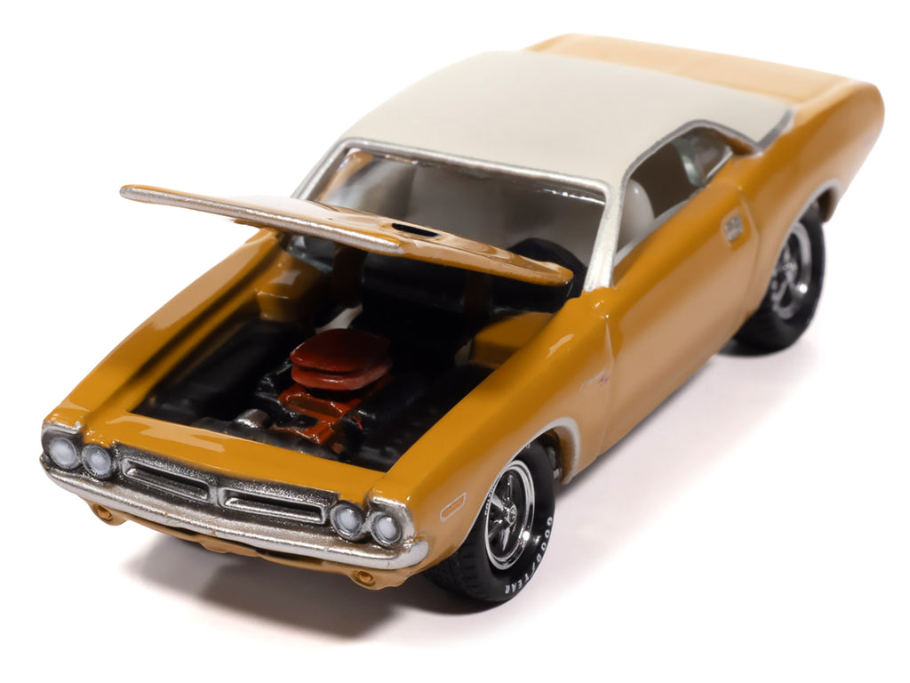 1971 Dodge Challenger R/T Butterscotch with White Top and Interior 'Classic Gold Collection' 1/64 Diecast Model Car by Johnny Lightning