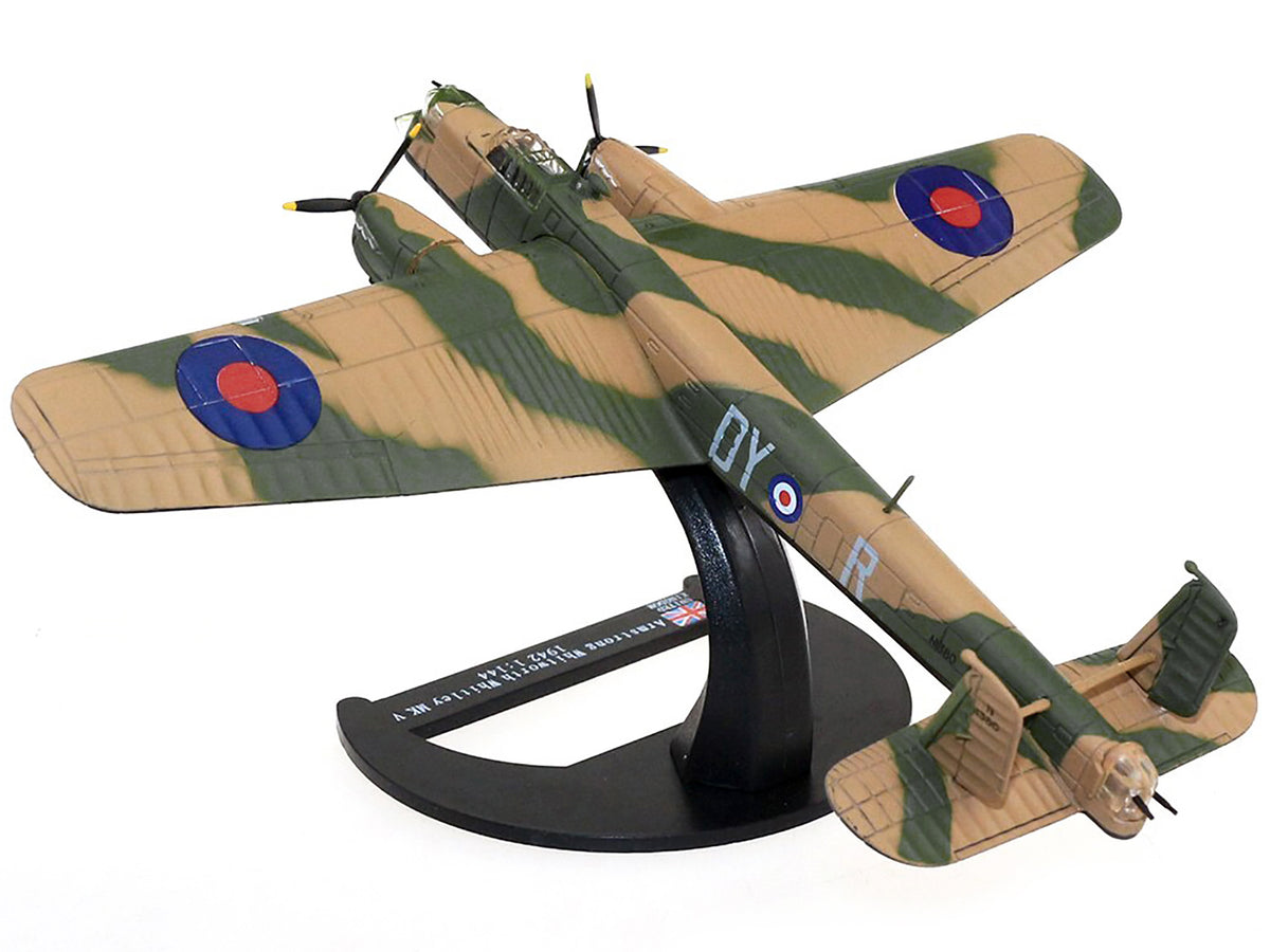 Armstrong Whitworth Whitley Mk.V Bomber Aircraft 'No. 102 Squadron RAF Driffield' Royal Air Force (1940) 'Planes of World War II' Series 1/144 Diecast Model Airplane by Luppa