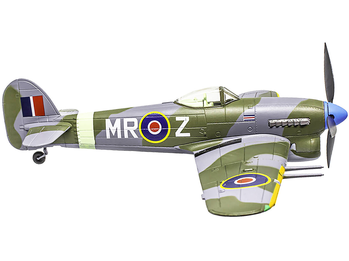 Hawker Typhoon Mk IB Fighter-Bomber Aircraft 'No. 245 (Northern Rhodesian) Squadron' Royal Air Force (1942) 'Planes of World War II' Series 1/72 Diecast Model Airplane by Luppa