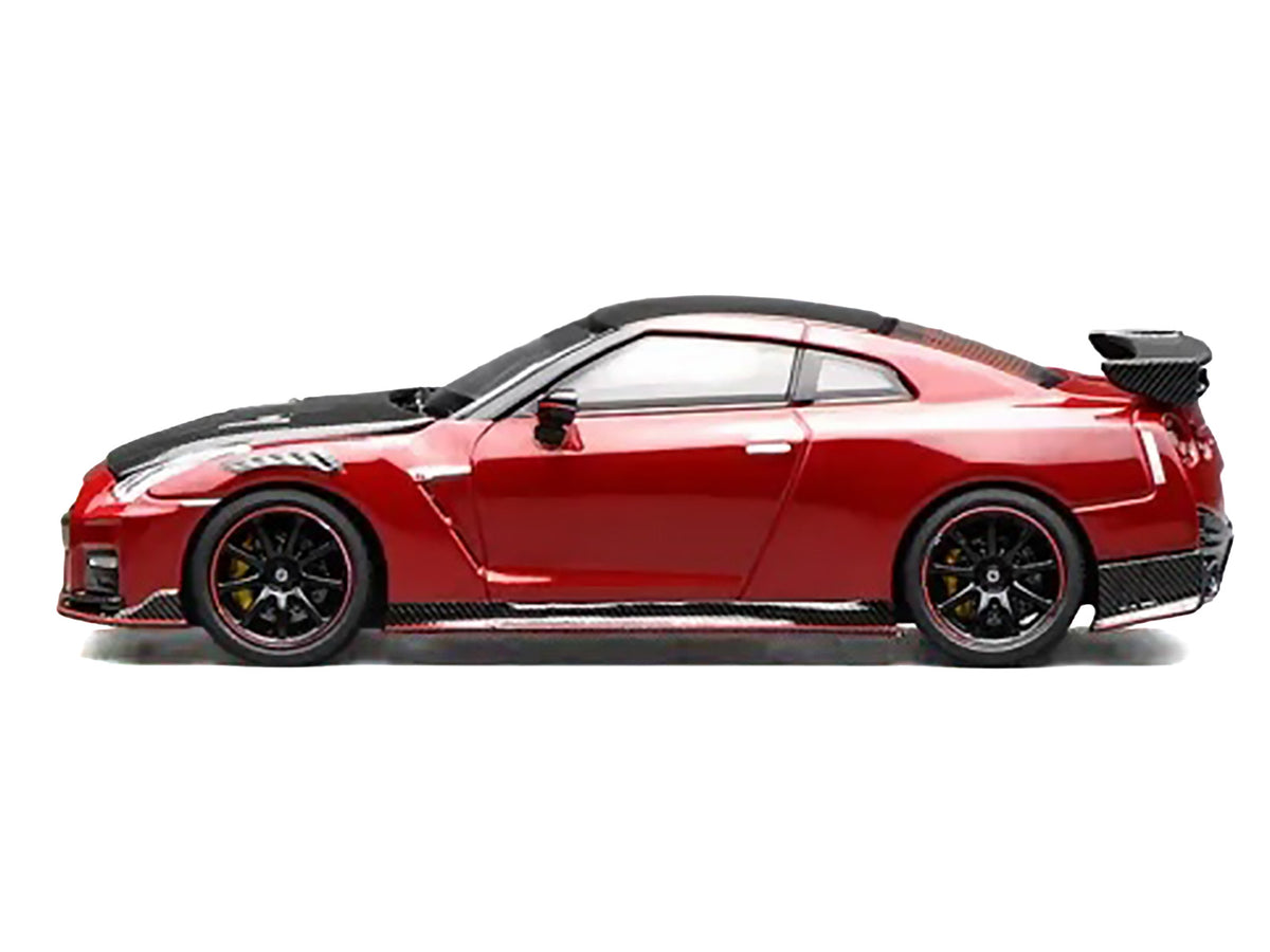 2022 Nissan GT-R Nismo (R35) RHD (Right Hand Drive) Vibrant Red with Carbon Hood and Top 'Senior 64' Series 1/64 Diecast Model Car by MotorHelix