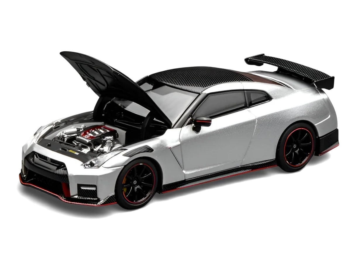 2022 Nissan GT-R Nismo (R35) RHD (Right Hand Drive) Ultimate Metal Silver Metallic with Carbon Hood and Top 'Senior 64' Series 1/64 Diecast Model Car by MotorHelix