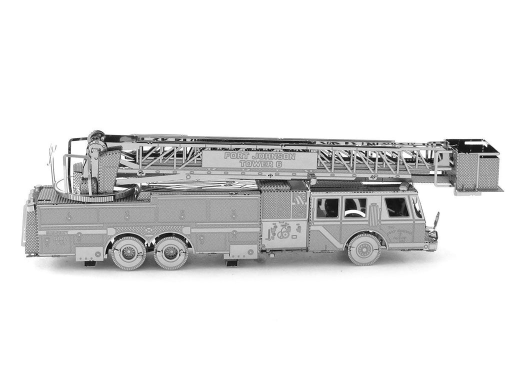 Model Kit Fire Engine 'Fort Johnson Tower 6' (Moderate Difficulty) Steel Model by Metal Earth