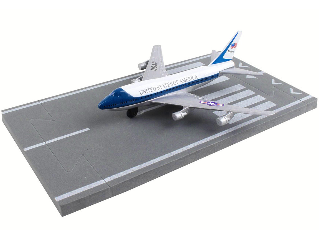 Boeing VC-25 Aircraft White and Blue 'United States Air Force One' with Runway Section Diecast Model Airplane by Runway24