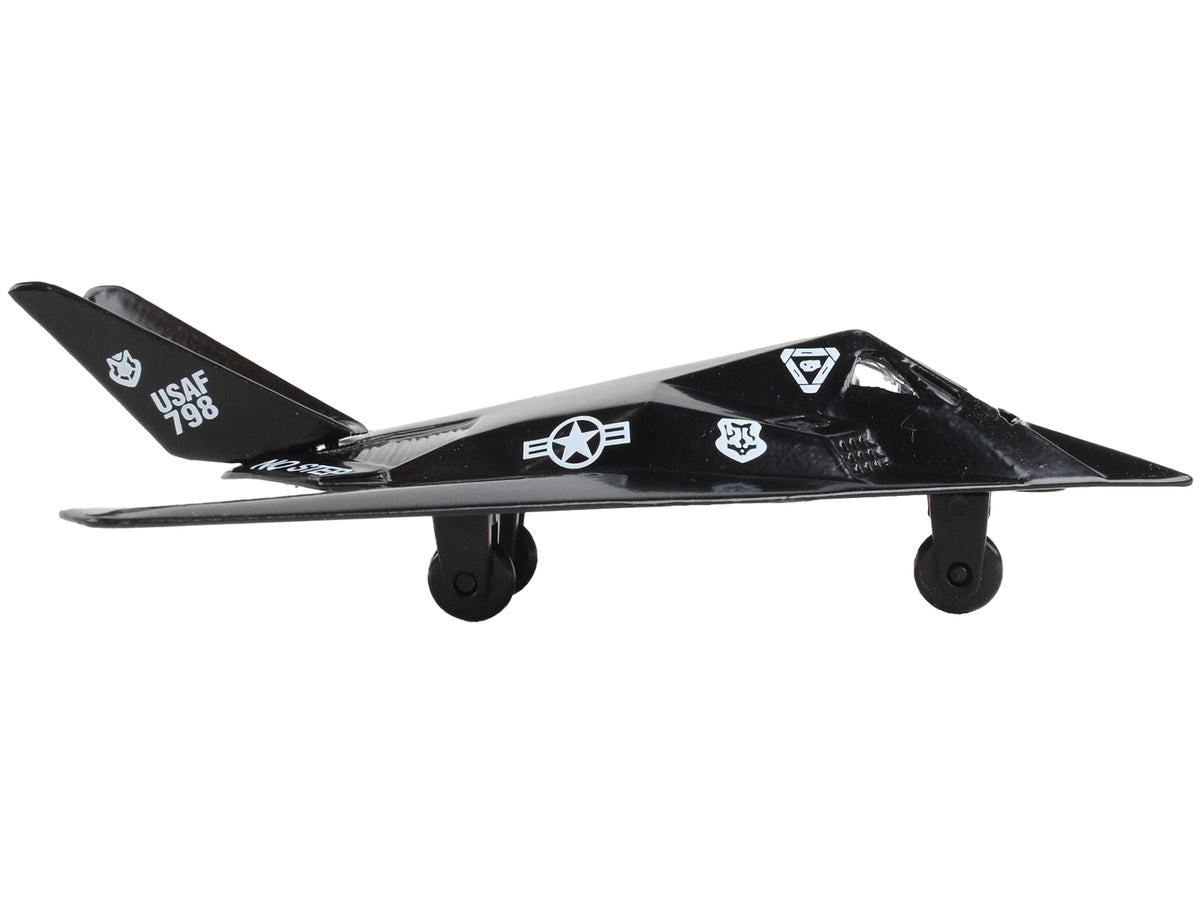 Lockheed F-117 Nighthawk Stealth Aircraft Black 'United States Air Force' with Runway Section Diecast Model Airplane by Runway24