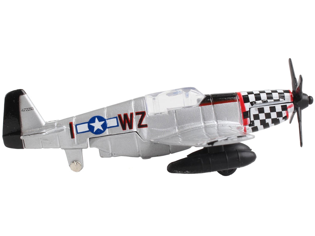 North American P-51 Mustang Fighter Aircraft Silver Metallic 'United States Army Air Force' with Runway Section Diecast Model Airplane by Runway24
