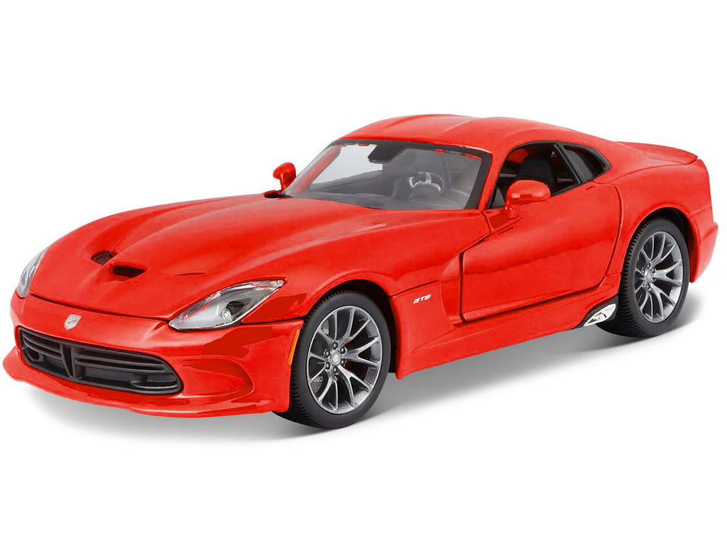 2013 Dodge Viper GTS SRT Red 1/18 Diecast  Model Car by Maisto