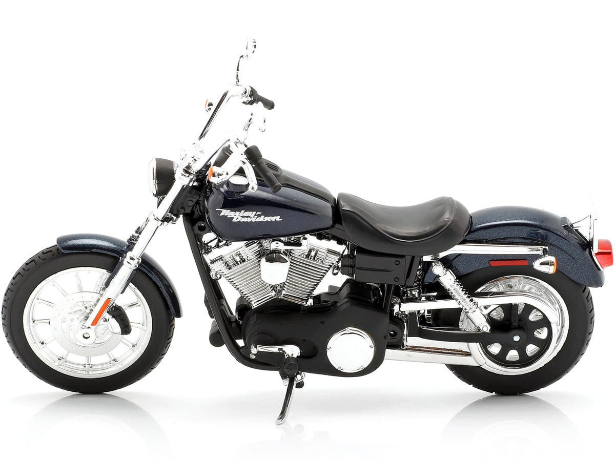 2006 Harley Davidson FXDBI Dyna Street Bob Bike Motorcycle Model 1/12 by Maisto
