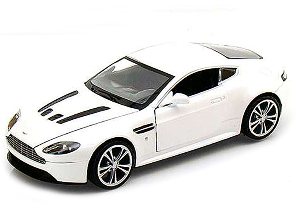Aston Martin V12 Vantage Pearl White 1/24 Diecast Car Model by Motormax