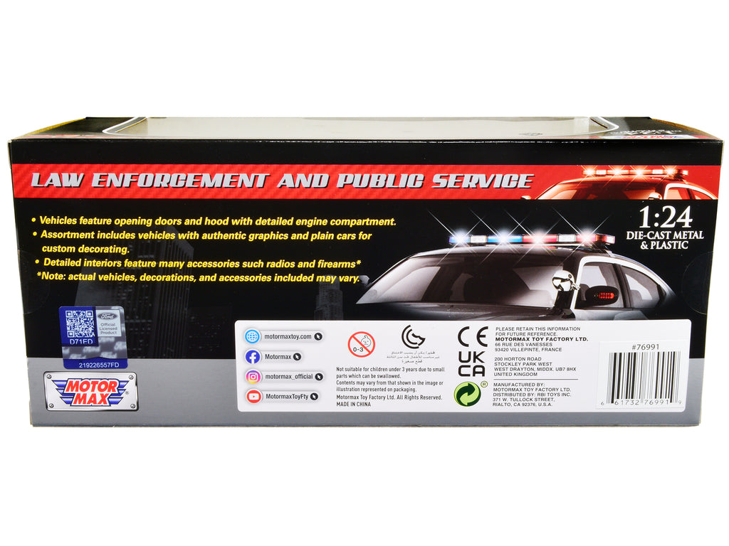 2022 Ford Police Interceptor Utility 'California Highway Patrol' Black and White 1/24 Diecast Model Car by Motormax