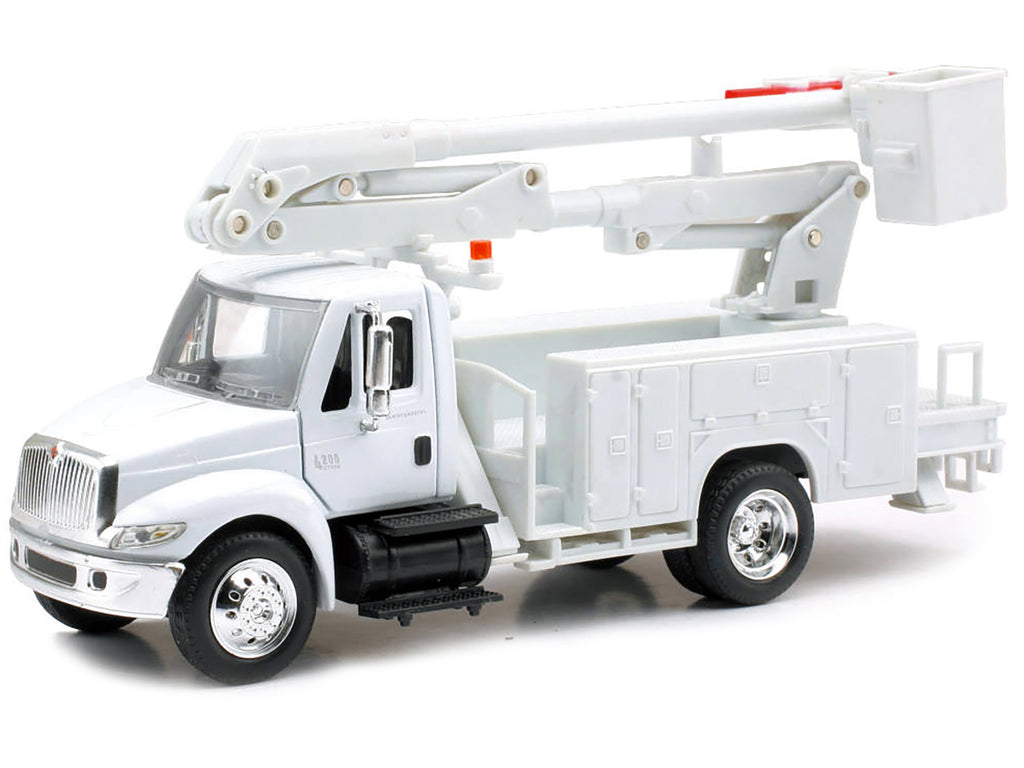 International 4200 Line Maintenance Service Truck White 'Long Haul Trucker' Series 1/43 Diecast Model by New Ray